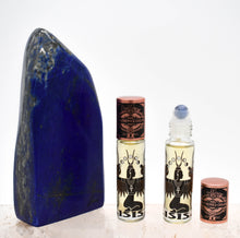 Load image into Gallery viewer, Isis