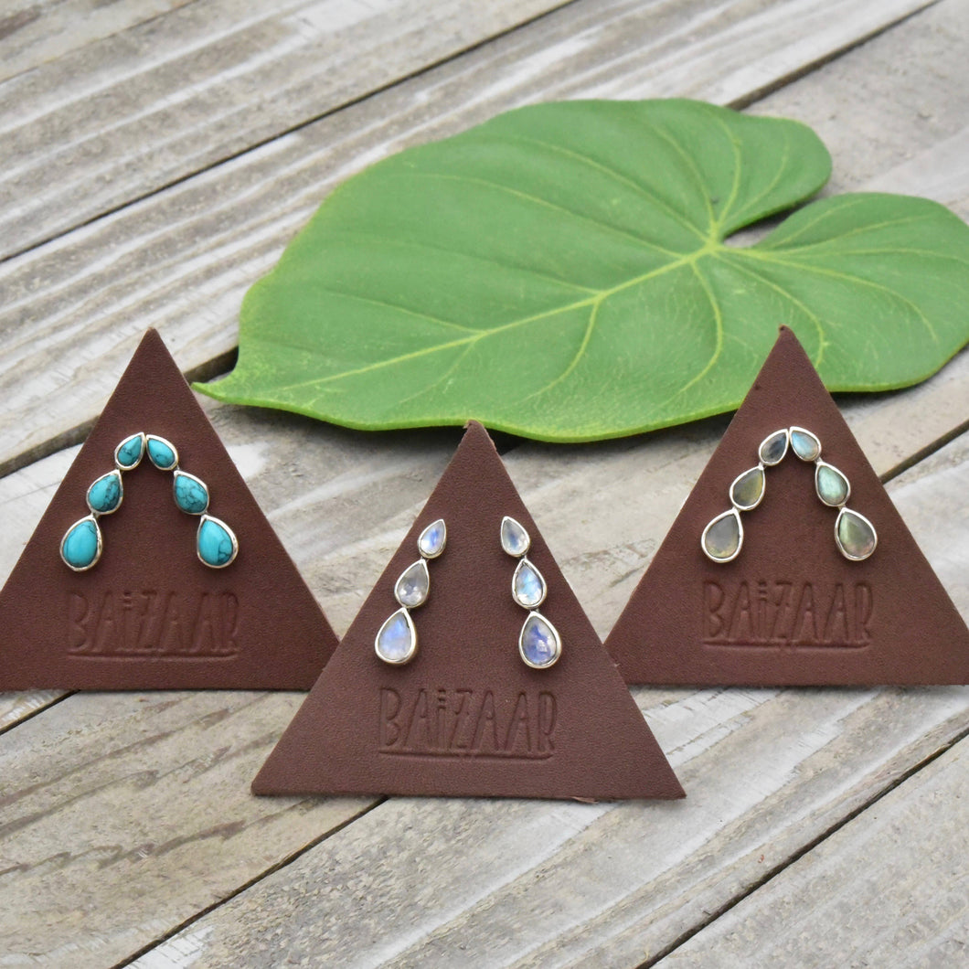 Baizaar - Triple Teardrop Faceted Stone Brass Ear Climber: Moonstone