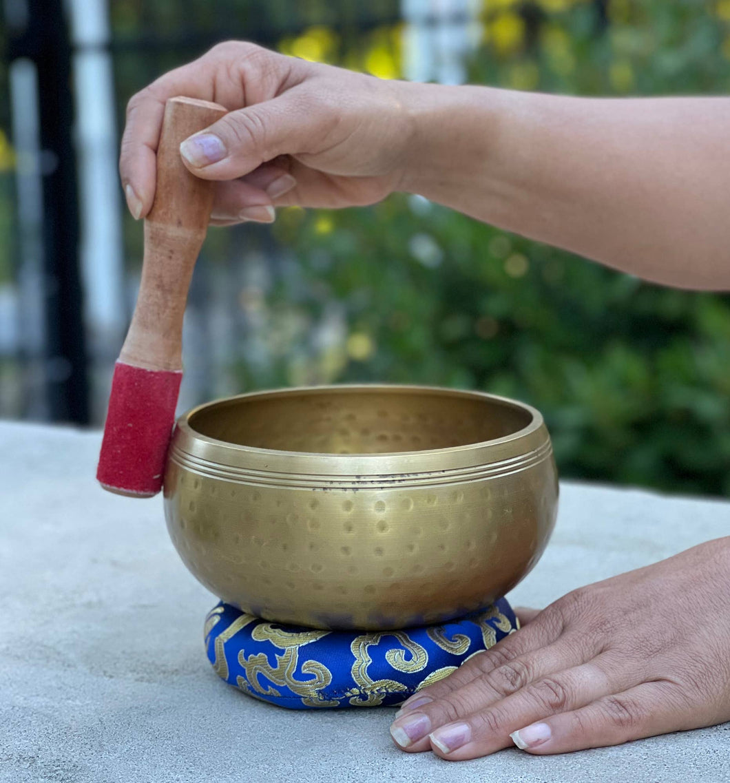 Lungta Imports - Tibetan Ring Gong Meditation Singing Bowl Complete Set