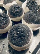 Load image into Gallery viewer, Bath Bombs
